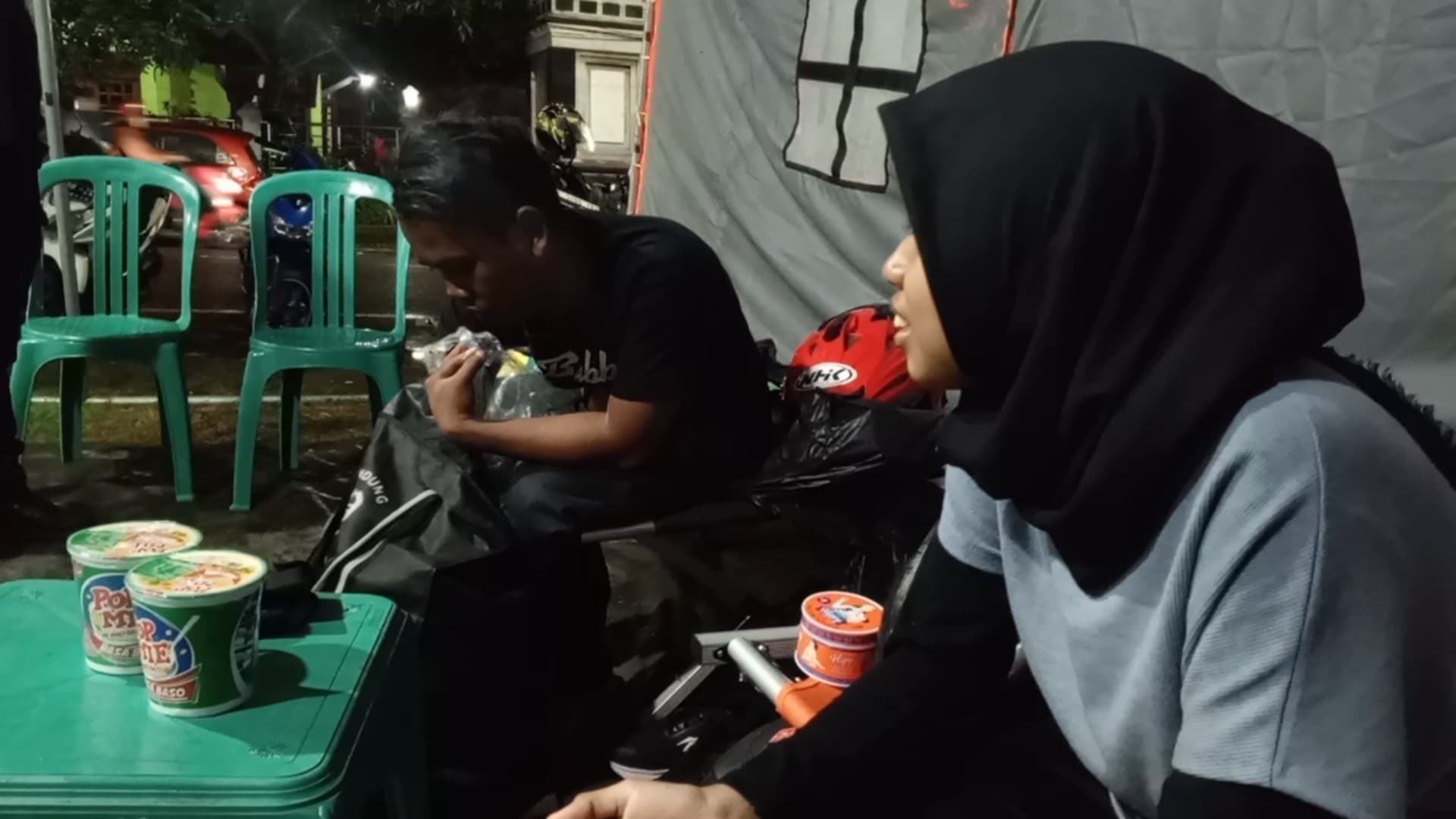 Kelelahan, Pemudik Asal Bekasi Tujuan Ciawigajah Beber Terpaksa Bermalam di Pospam Bojong Kuningan