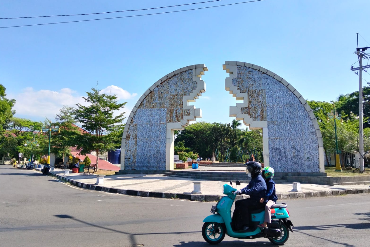 Kabar Terbaru Alun-alun Pataraksa Cirebon, Pemerintah Sediakan Rp475 Juta untuk Perbaikan Fasilitas