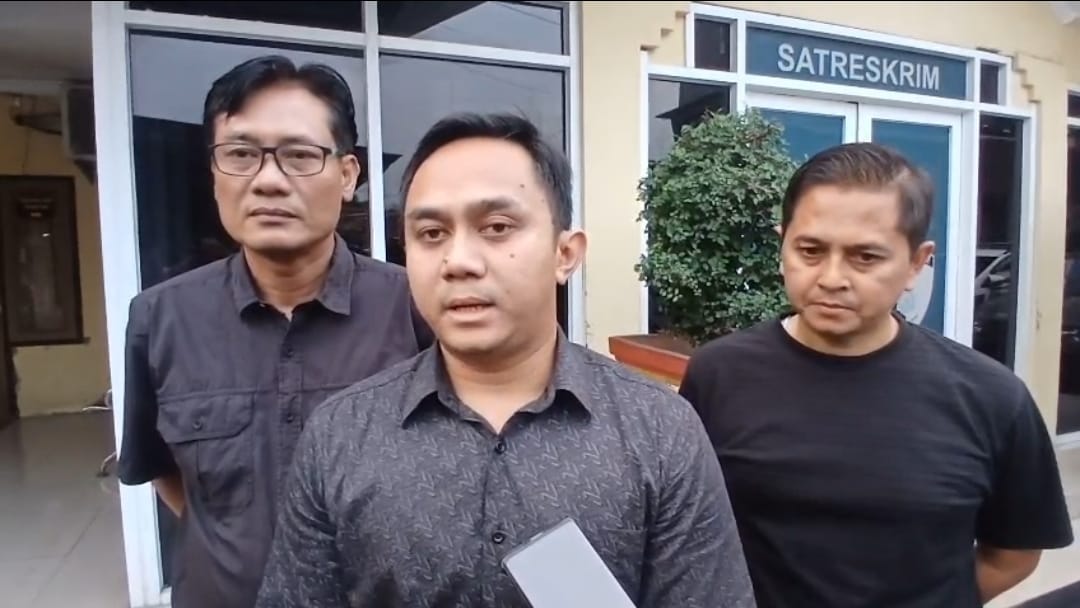 Polisi Selidik Tiga Pemuda Tewas Usai Tengak Miras Oplosan di Cirebon