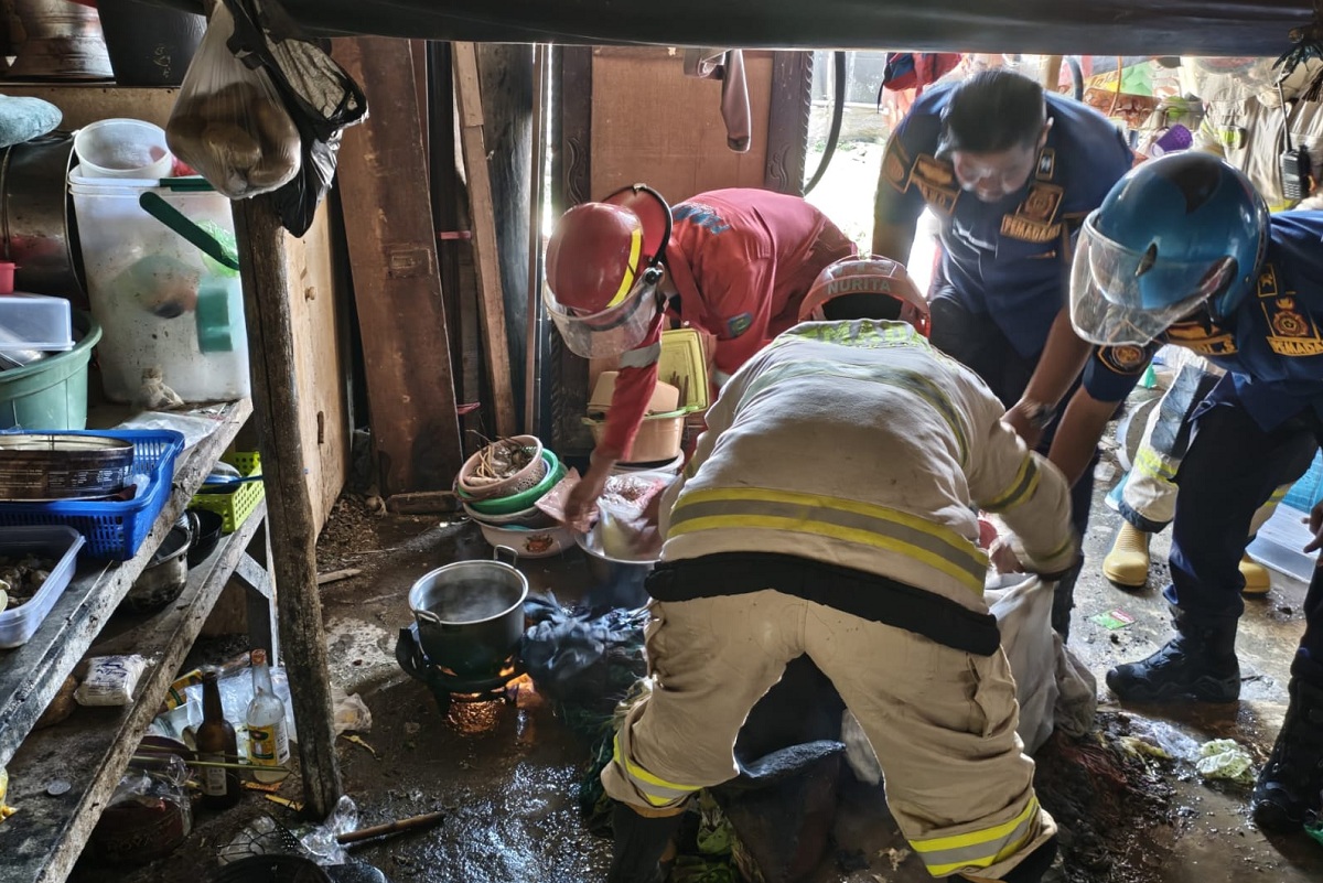 Kebakaran Rumah di Karangsong Indramayu, Diduga Akibat Selang LPG Bocor Saat Memasak