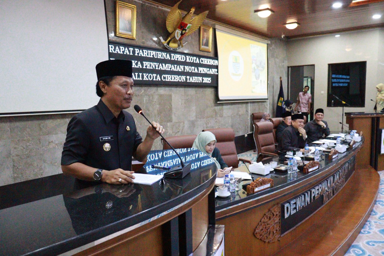 Kinerja Tahun Pertama, Kota Cirebon Catat IPM 78,99 dan Ekonomi Tumbuh Positif