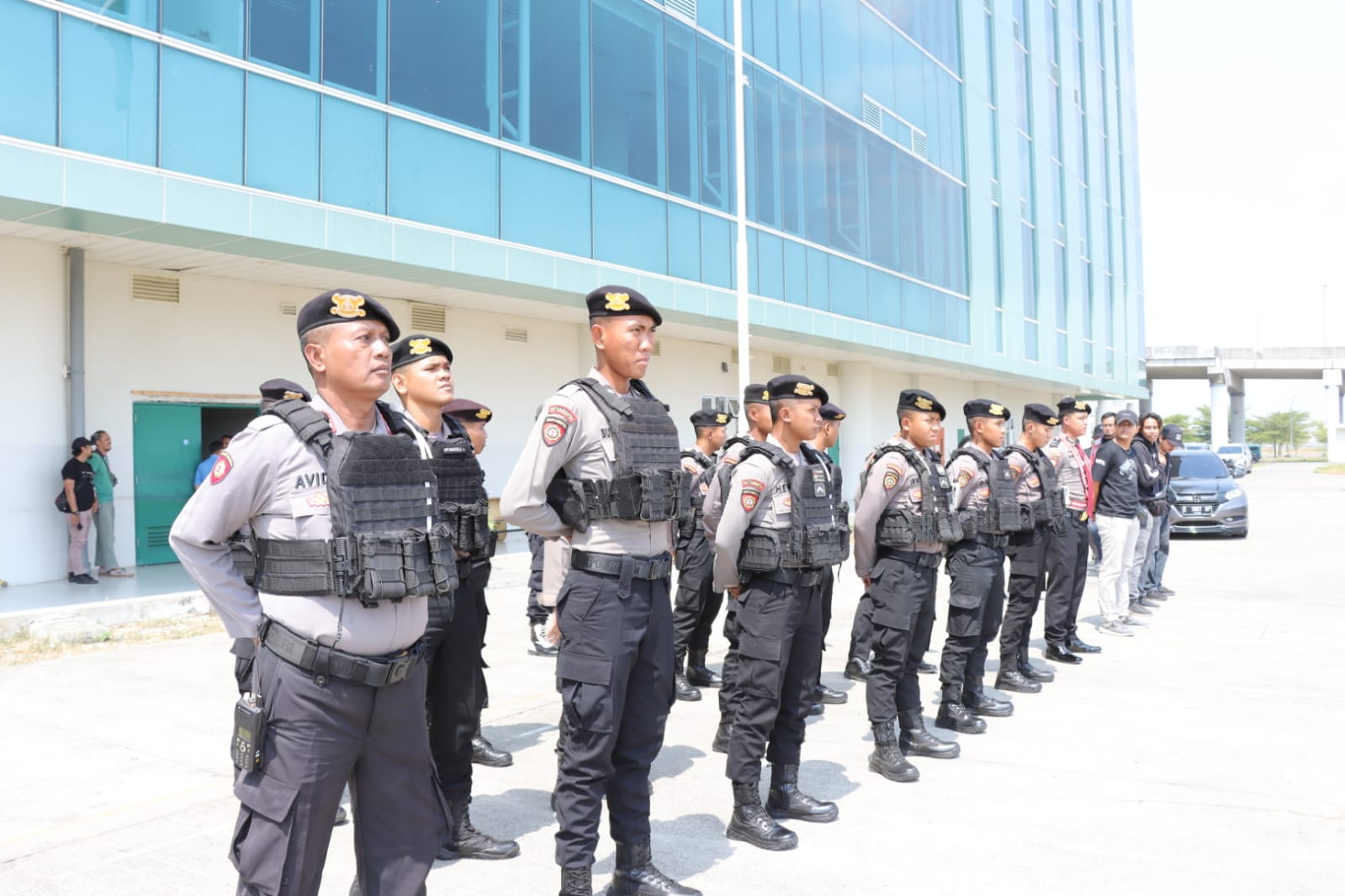 Bandara Kertajati Dijaga Ketat Ratusan Personil Polisi, Ada Apa?