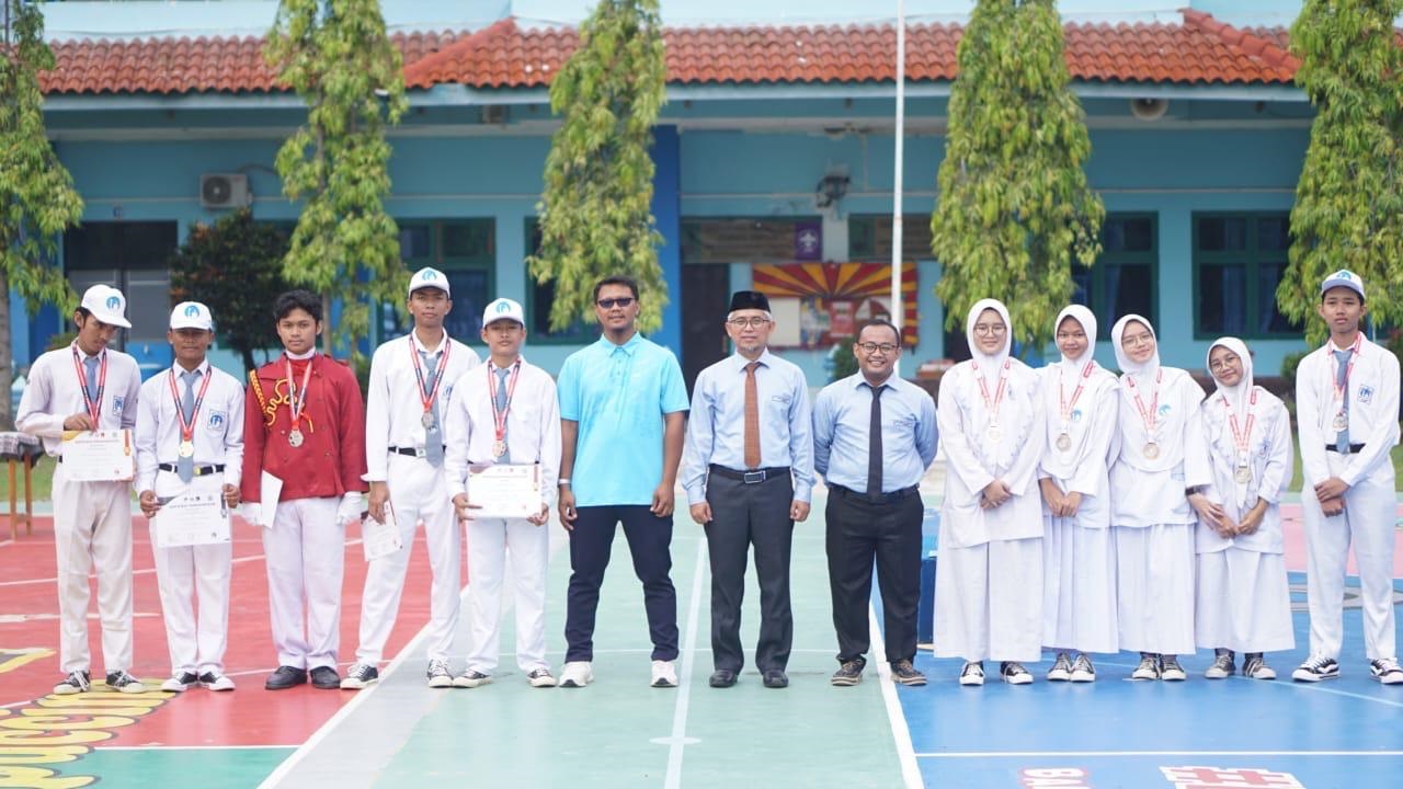 SMA Islam Al Azhar 5 Cirebon Borong Prestasi