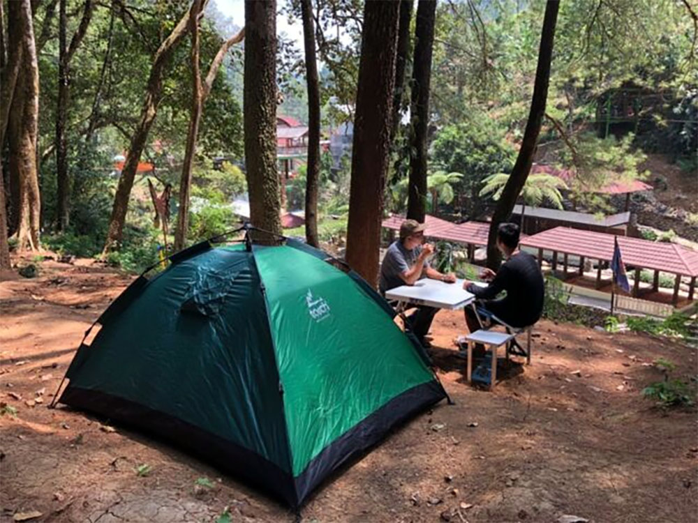 Bisa Lewat Tol Cisumdawu, Kampung Karuhun Sumedang Staycation di Hutan Lindung, Harga Tiket dan Aktivitas 