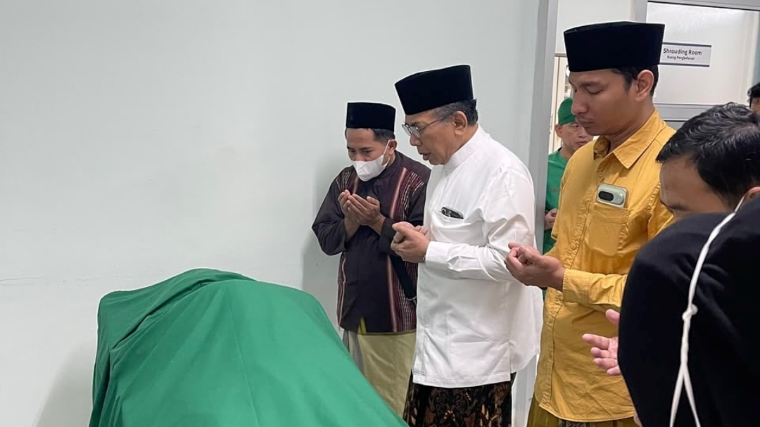 Wafatnya KH Adib Rofiuddin Izza, Gus Yahya: Saya Seperti Kehilangan Orang Tua Sendiri