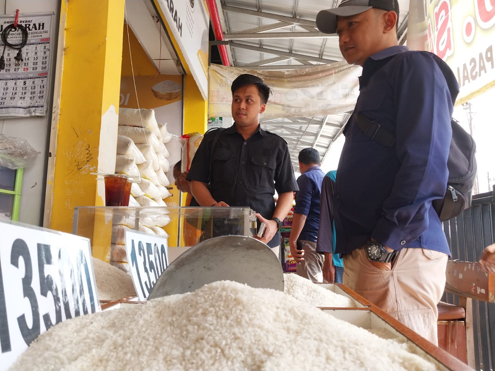 Antisipasi Beras Plastik Beredar, Polresta Cirebon Sisir Penjual Beras di Setiap Pasar
