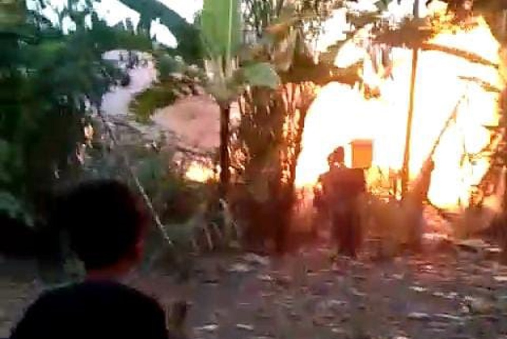 Bermula dari Bakar Sampah, Lahan dan Gudang Kebakaran di Desa Sampiran Kabupaten Cirebon