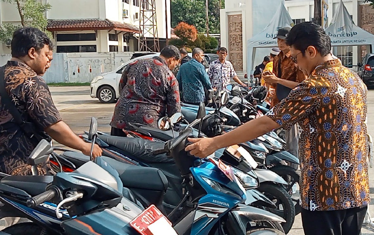 Kendaraan Dinas Pemkot Cirebon Diperiksa, Begini Hasilnya