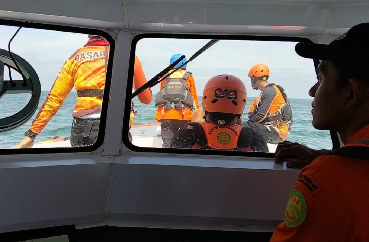 7 Hari Pencarian Nihil, Operasi SAR 3 ABK Hilang di Perairan Indramayu Resmi Dihentikan