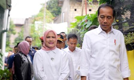 Bey Dampingi Presiden Jokowi Tinjau Pengukuran dan Intervensi Serentak Pencegahan 'Stunting' di Bogor 