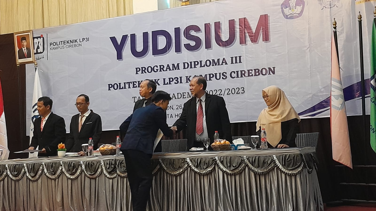 LP3I Kampus Cirebon Gelar Yudisium, 55 Persen Lulusan Sudah Kerja