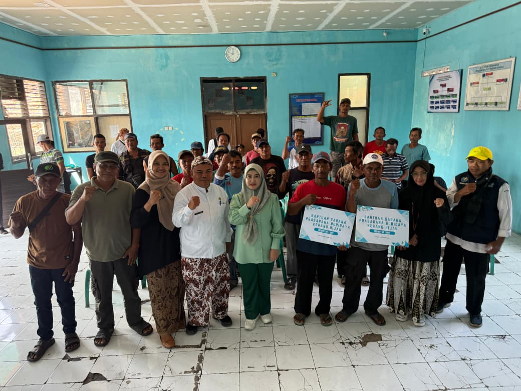 Dukung Budidaya Kerang Hijau, Pemkot Cirebon Salurkan Dua Unit Rumpon