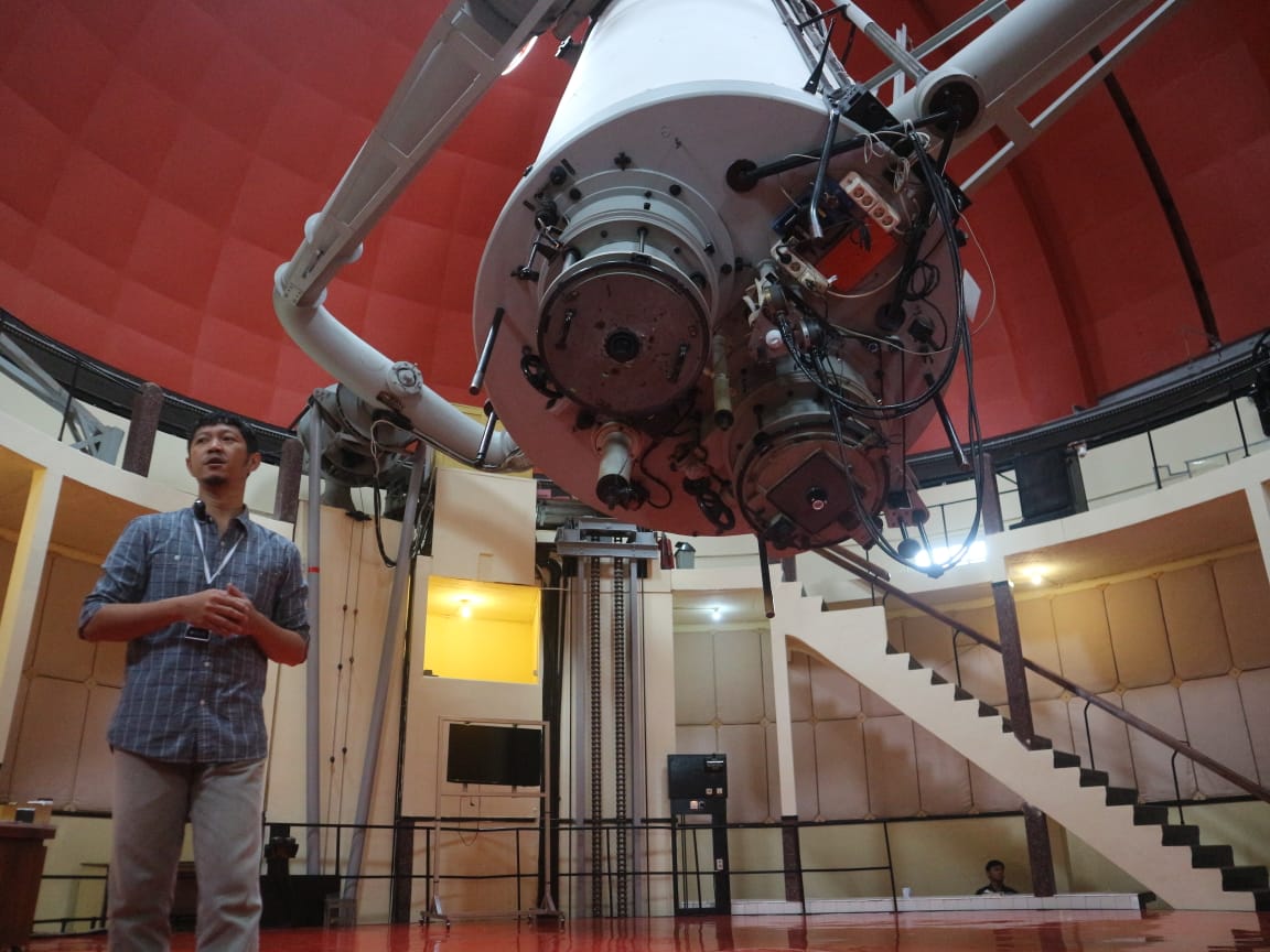 Melihat Lebih Dekat Teleskop Raksasa di Observatorium Bosscha Bandung, Tempat Persembunyian Sherina