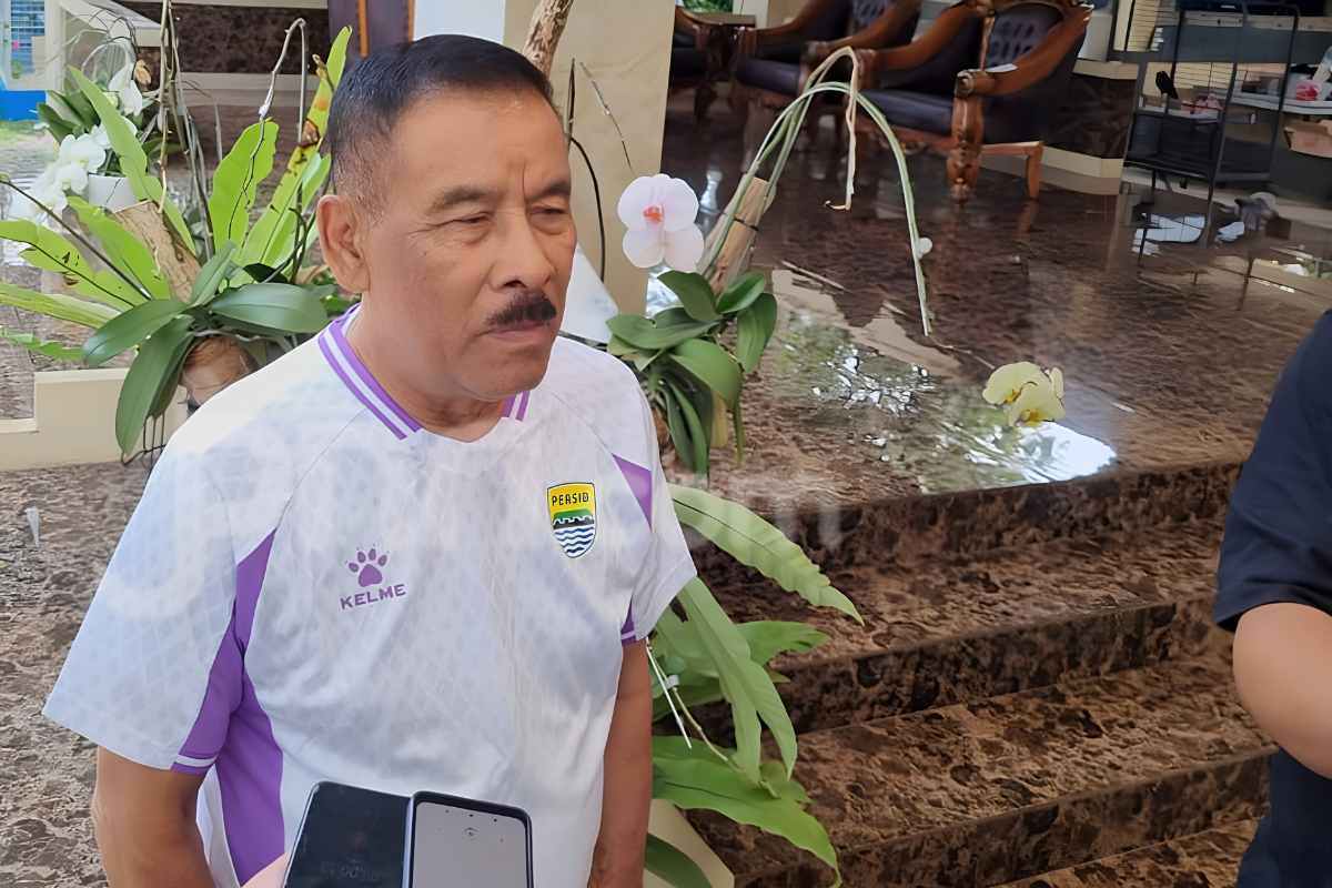 Persib 'Meledak' di Bursa Transfer, Umuh Muchtar Janjikan Kejutan Berikutnya