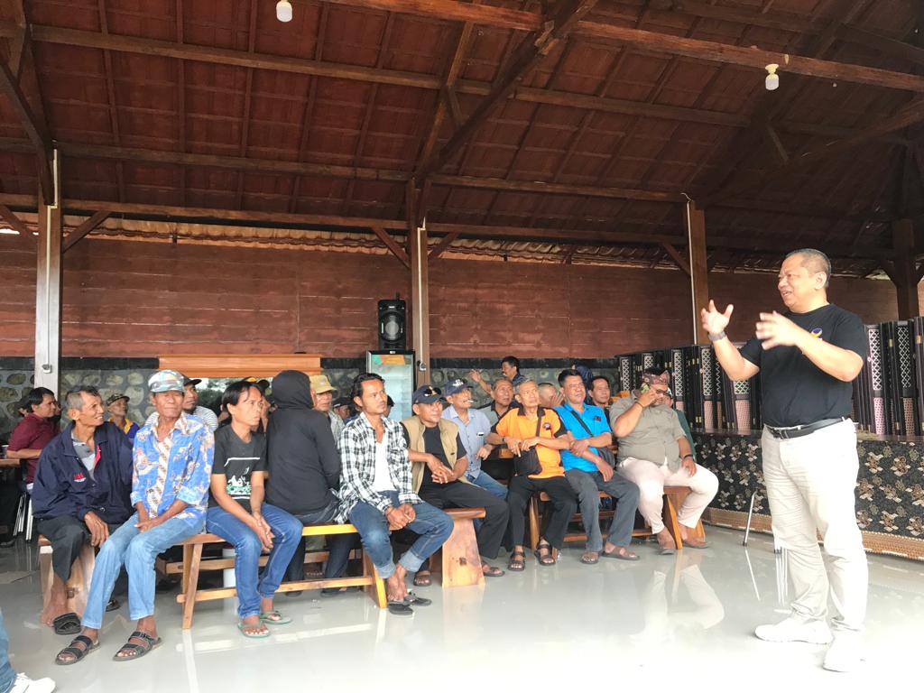 Rickie Ferdinansyah Kumpulkan Warga Satu Kecamatan 