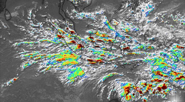 Bibit Siklon 90S Menguat, Akankah Gerhana Bulan Total Tertutup Hujan?