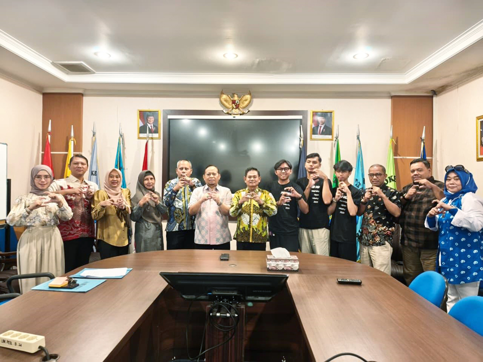 FEB UGJ Go Internasional