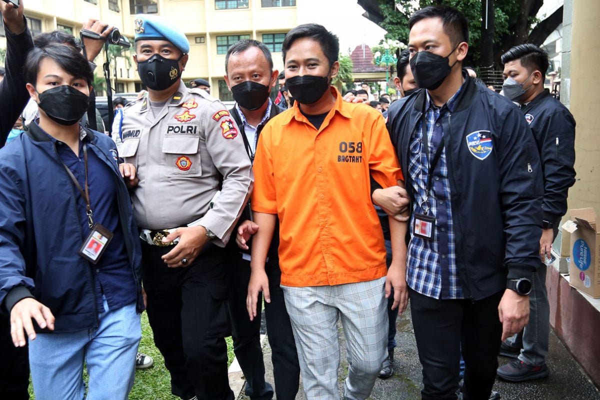 Doni Salmanan Dijatuhi Vonis Hakim Pengadilan Negeri Bale Bandung 4 Tahun Denda Rp 1 Miliar 
