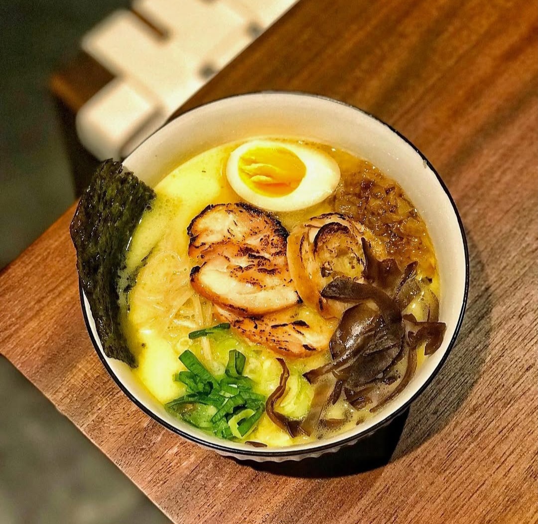 Catat! Inilah 5 Tempat Makan Ramen Enak di Cirebon, Rasanya Otentik Banget