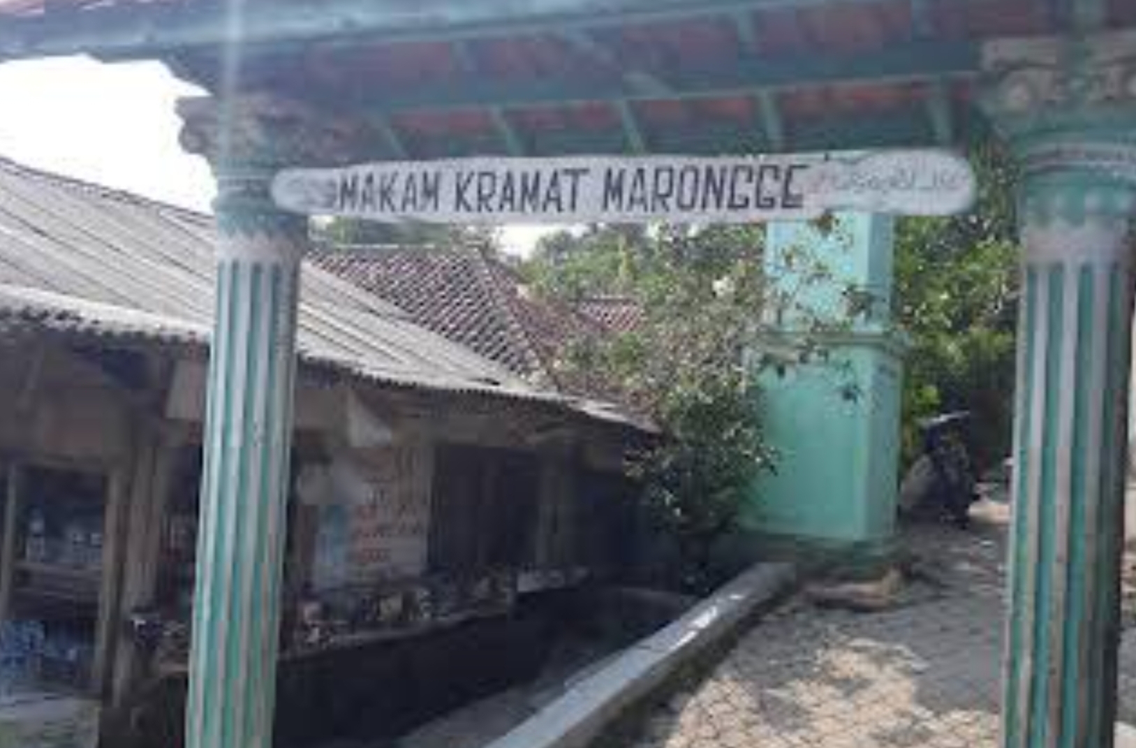 Adu Jodoh dan Ritual Asihan Ilmu Pelet di Makam Keramat Marongge, Tak Jauh dari Exit Tol Cisumdawu Jaya