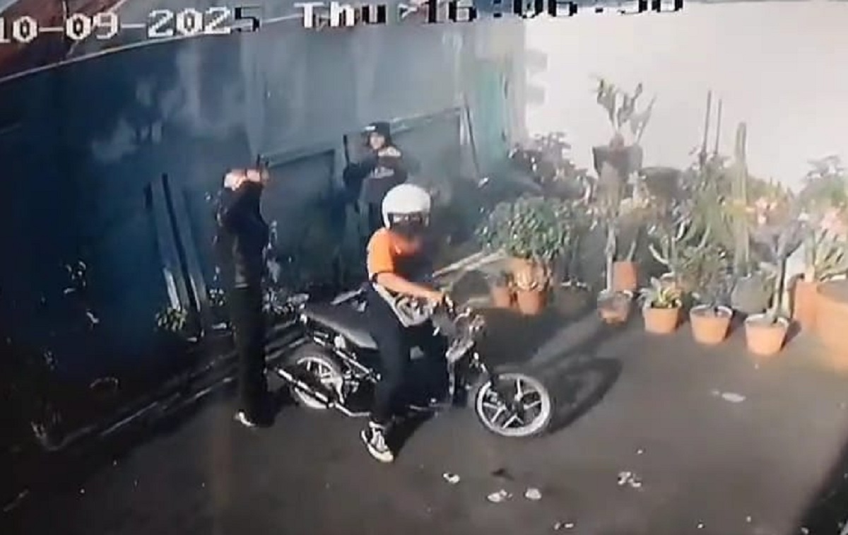 2 Pelajar Buron, Masih Diburu Polisi Cirebon Setelah Heboh Video di Komplek Mega Endah 