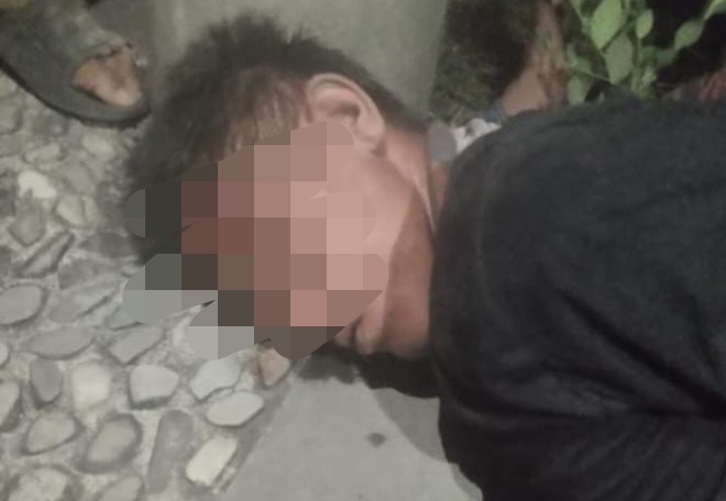 Diduga Pencuri Motor, Wajah Pria Ini Bonyok Dikeroyok Warga Sindangmekar Cirebon