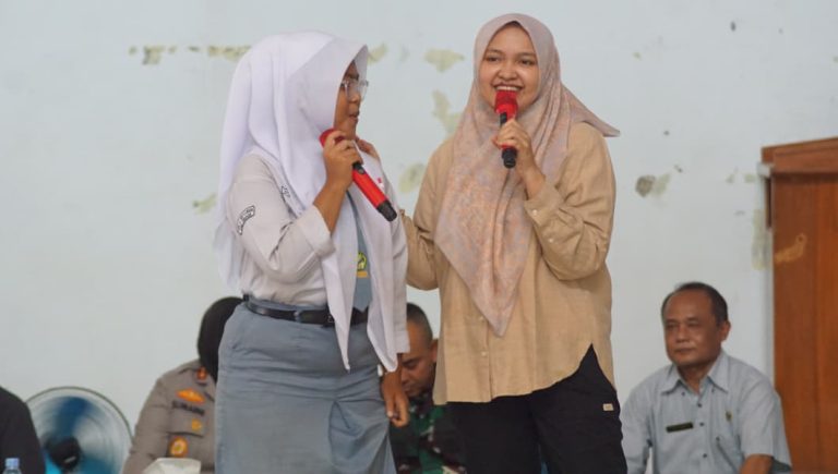 Ketua DPRD Beri Motivasi Pelajar SMK Musyawirin