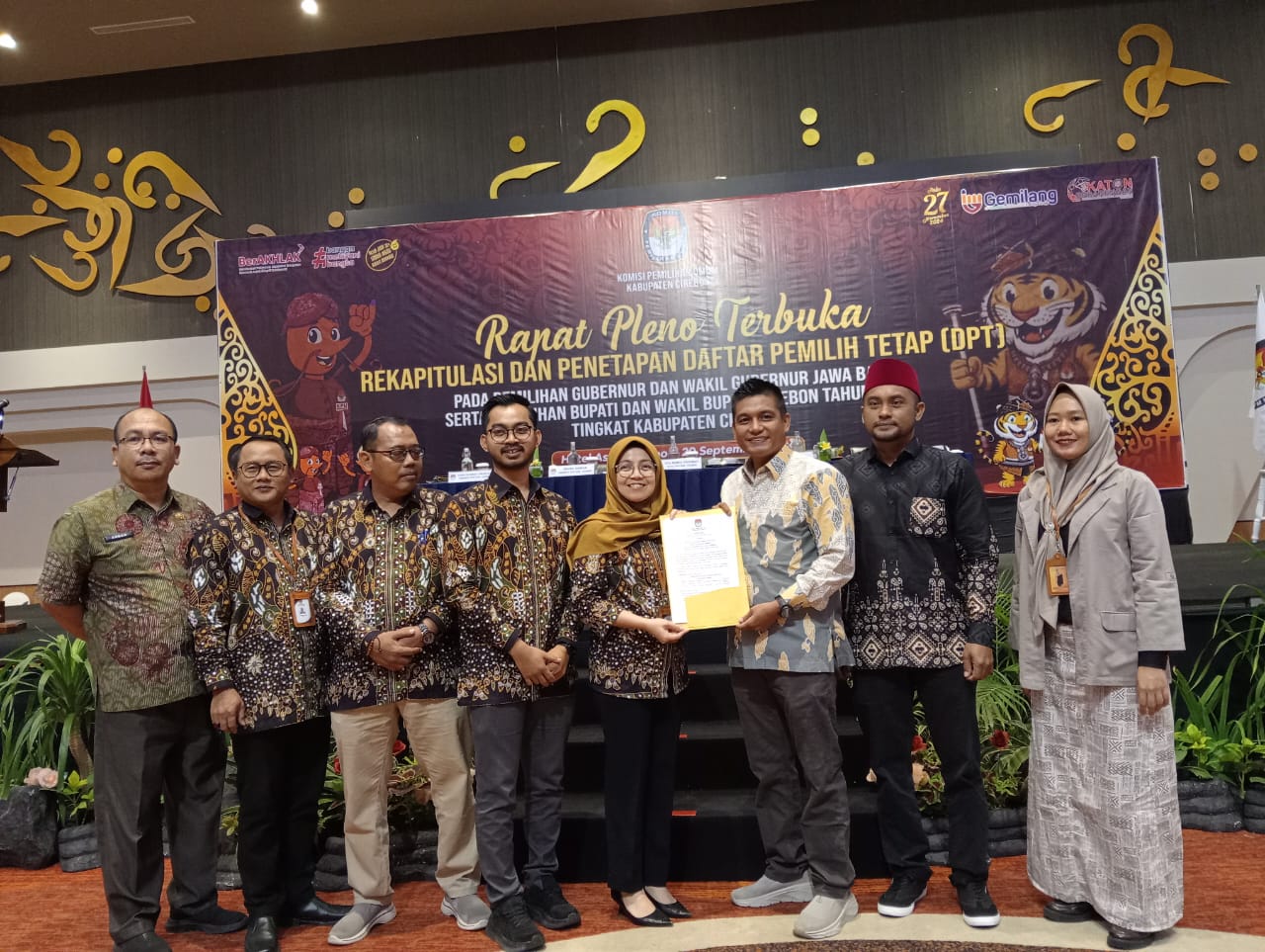 KPU Resmi Tetapkan DPT Kabupaten Cirebon 1.744.235 Pemilih