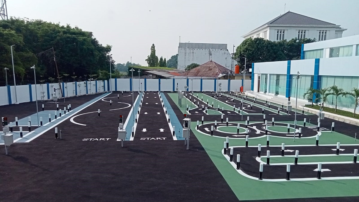 Canggih! Gedung Satpas Polres Cirebon Kota yang Baru, Tidak Bisa Pakai Joki