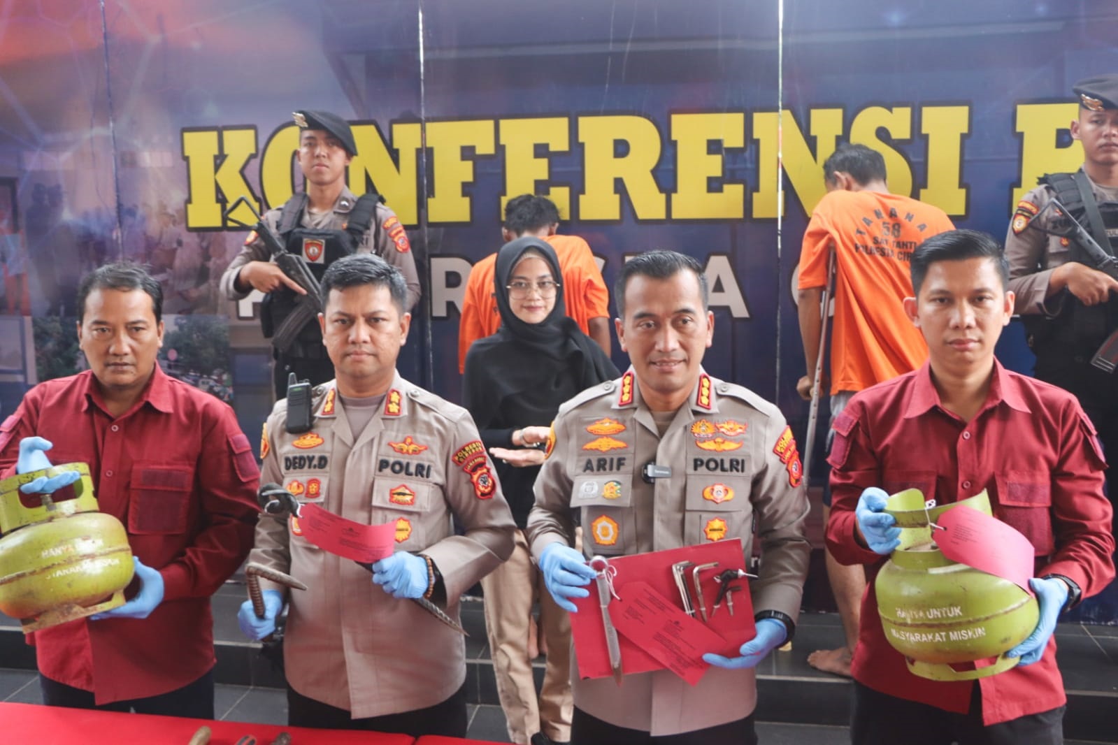 Embat 562 Tabung, Spesialis Pencuri Tabung Gas Elpiji Dibekuk