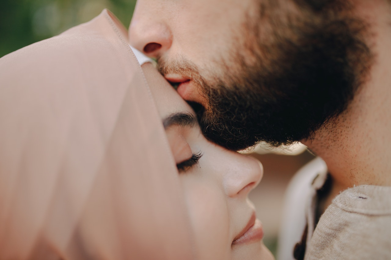 15 Sunah Rosul untuk Suami, Yuk Amalkan, Insya Allah Istri Makin Lengket