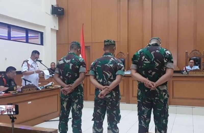 Tiga Oknum Anggota TNI Pembunuh Imam Masykur Jalani Sidang Perdana, Oditur Militer Bacakan Dakwaannya