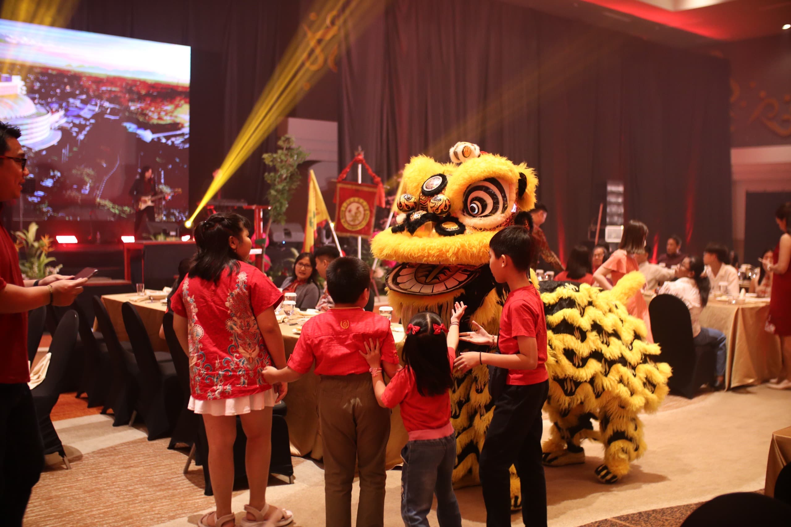 Imlek 2026 Lebih Spesial, Aston Cirebon Gelar All You Can Eat Dinner untuk Keluarga