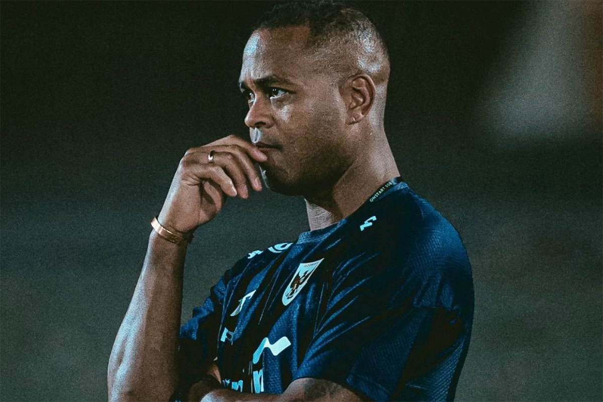 Membaca Rencana Kluivert Jelang Lawan Arab: Kembali ke Warisan Shin Tae-yong atau Terus Bereksperimen?