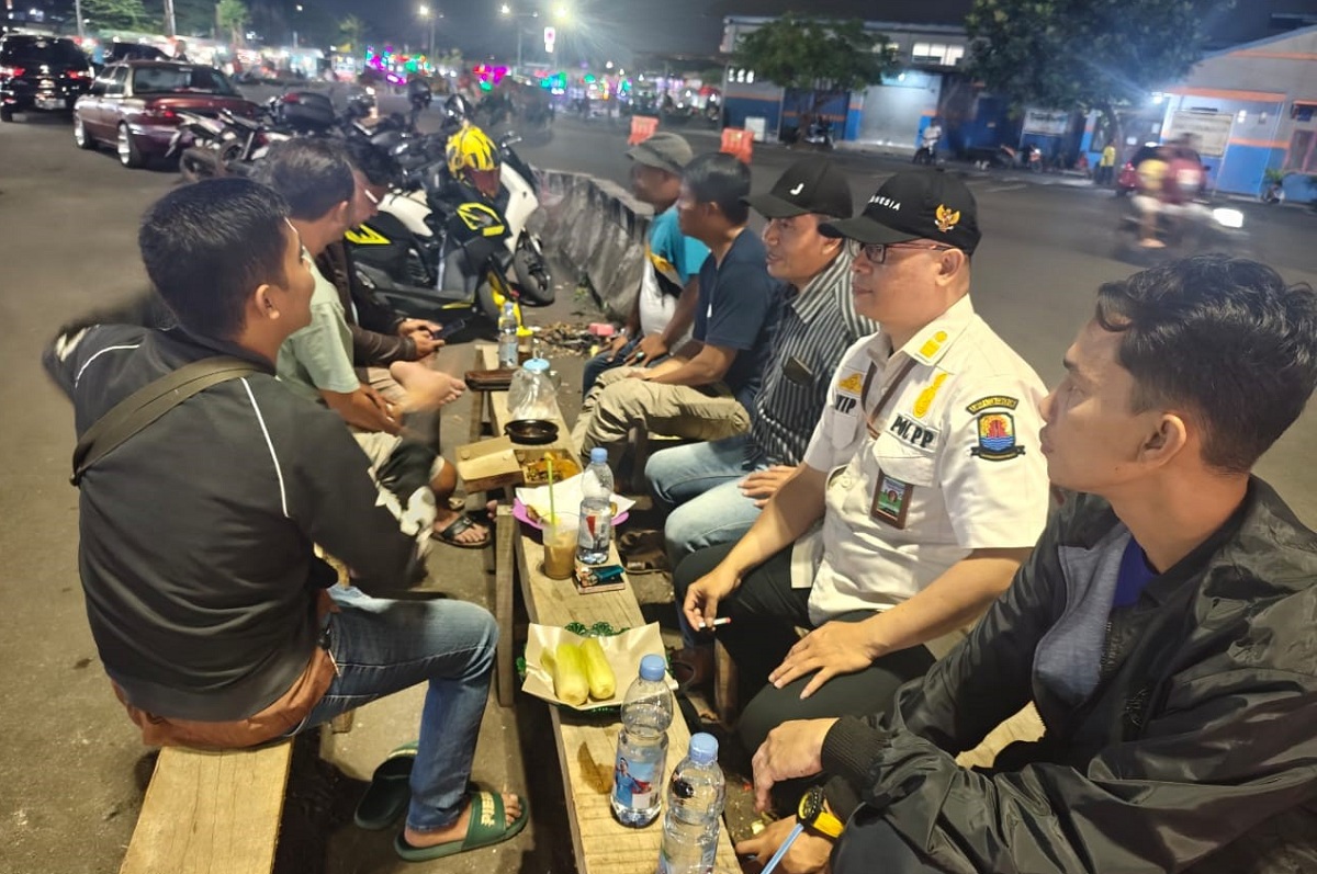 BARU, Tempat Wisata Kuliner di Cirebon: Buka Malam Hari Dekat Batik Trusmi