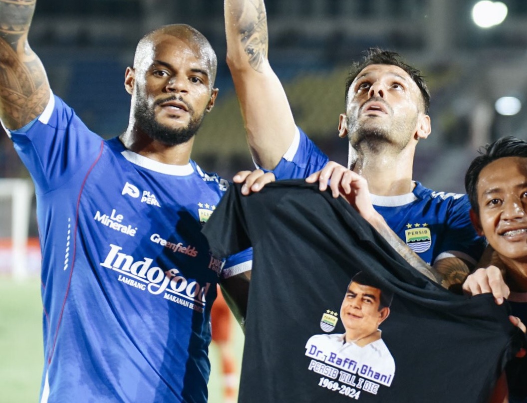 Persib Juara Paruh Musim Liga 1 dengan Rekor Mengesankan, Klub Milik Kaesang Tak Berdaya