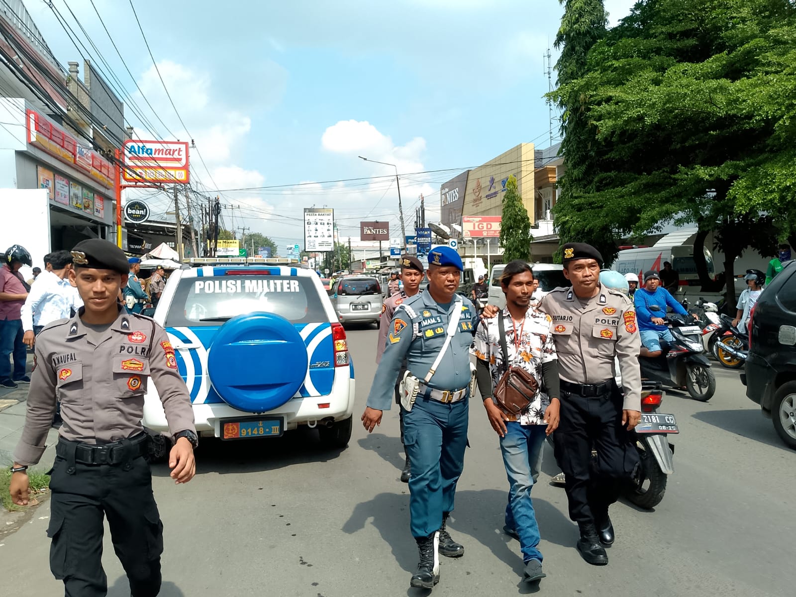 Ciptakan Rasa Aman, Polres Cirebon Kota Gandeng TNI Gelar Operasi Pemberantasan Premanisme