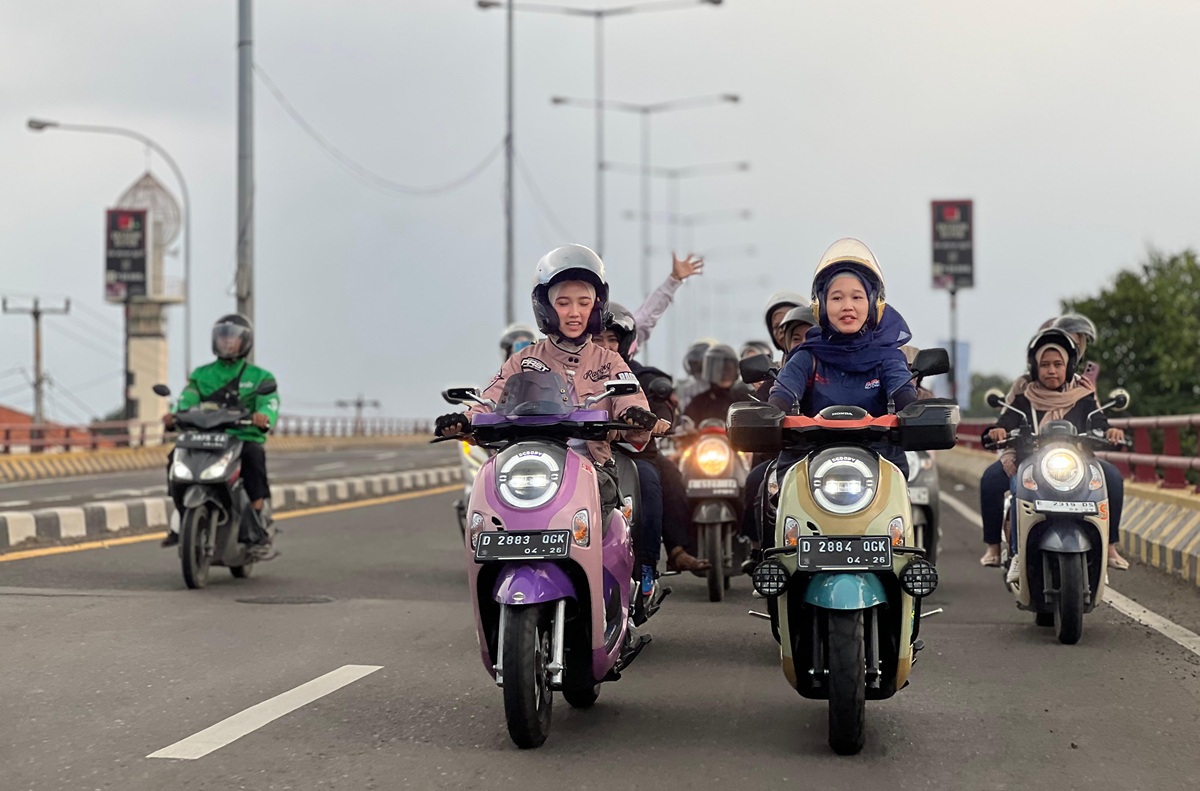 Serunya Hijabers Serenity Ride di Cirebon, 30 Pengendara Scoopy Berbagi Inspirasi