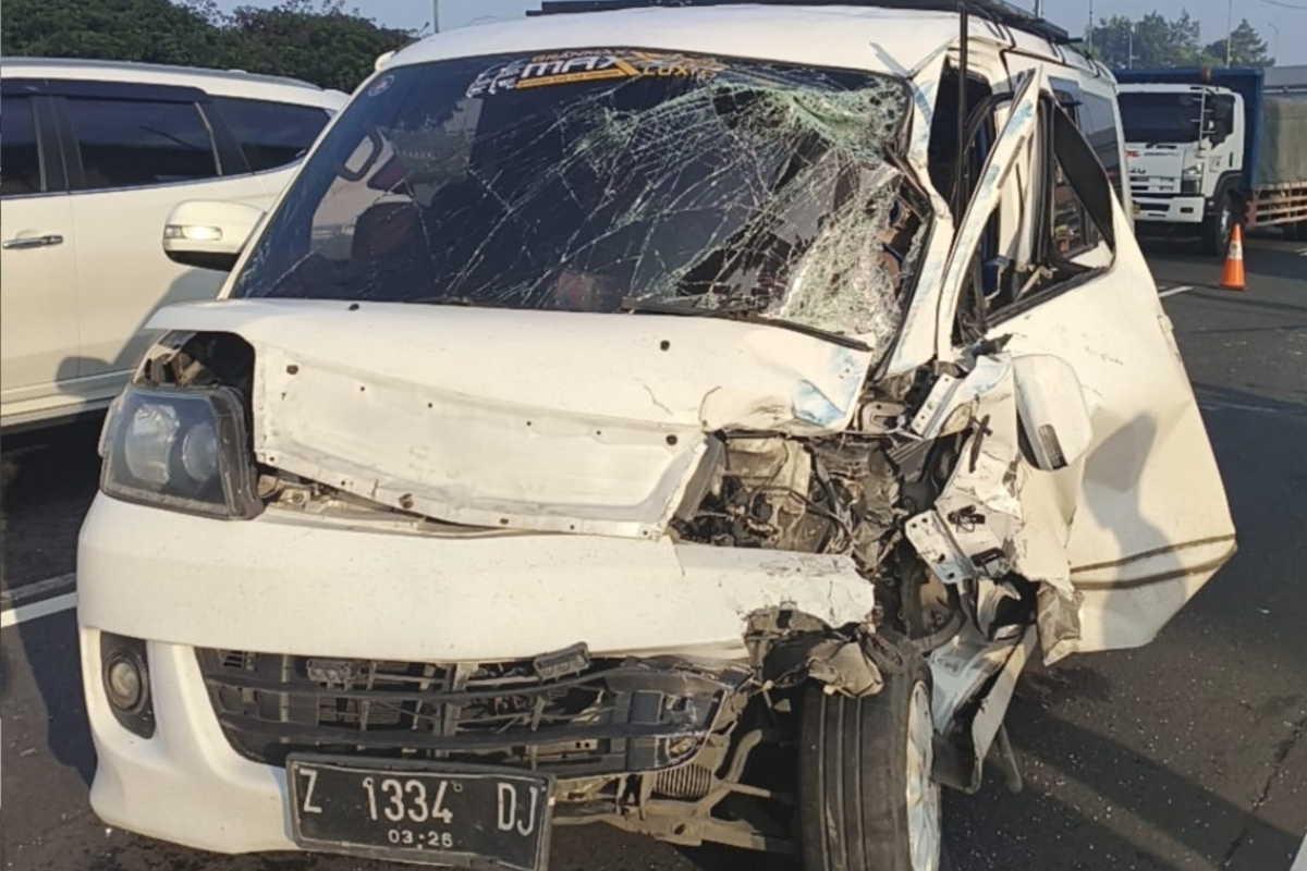 Kecelakaan di Tol Padaleunyi: Pikap Ditabrak Luxio, Begini Kronologinya