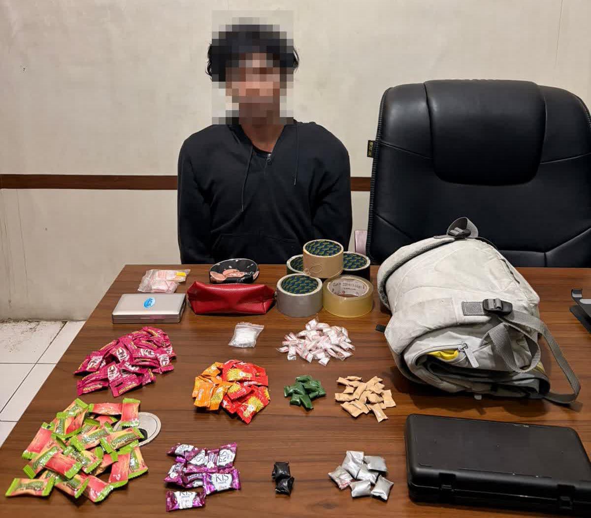 Sabu Dikemas Mirip Permen, Pria di Kesambi Diciduk Polisi