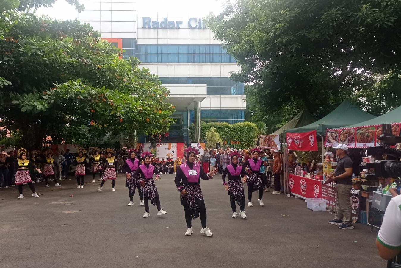 46 Grup Senam Kreasi Meriahkan Hari Jadi Kabupaten Cirebon Ke-544