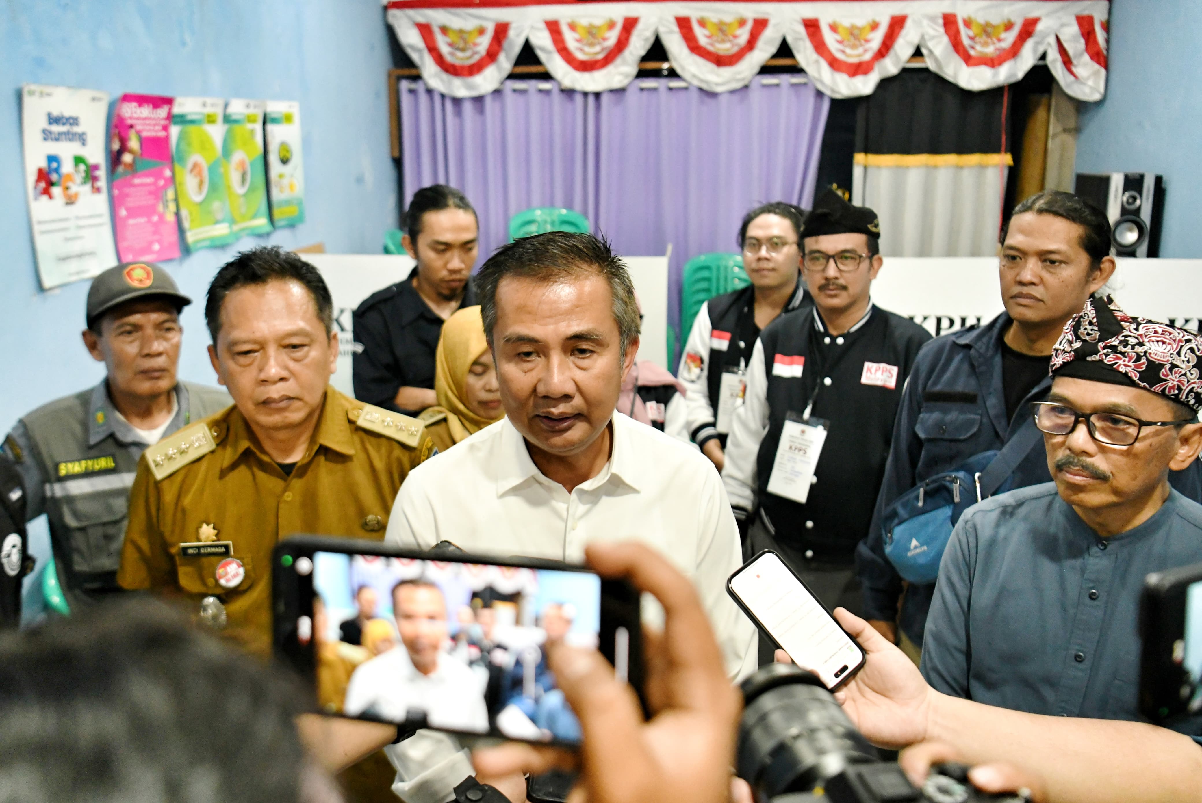 Pj Gubernur Tidak Salurkan Suaranya di Pilkada Jabar, Bey: KTP Saya Banten