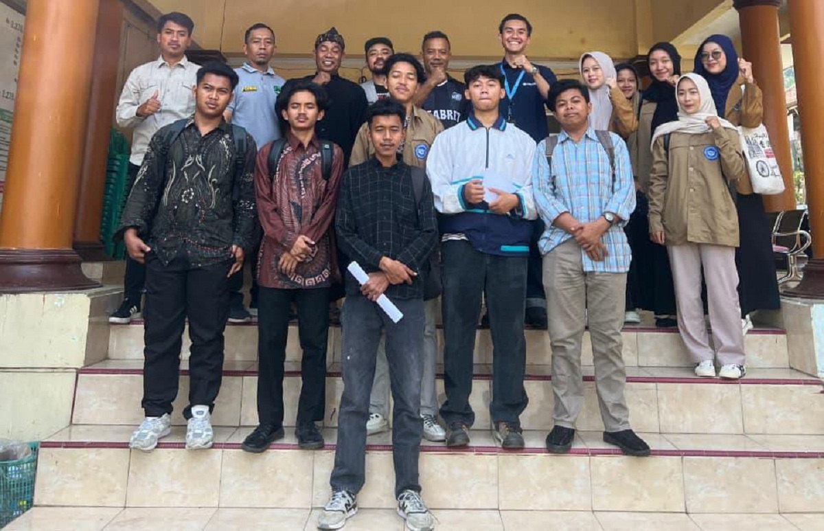 Mahasiswa Poltek SCI Laksanakan PRISMA 3.0 di Desa Payung: Meningkatkan Literasi Digital dan Potensi Desa