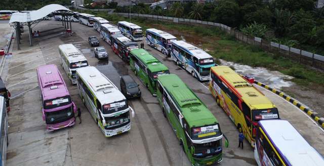 Kementerian BUMN Sediakan 1.225 Bus, 60 Kereta Api dan 15 Kapal Laut untuk Program Mudik Gratis 