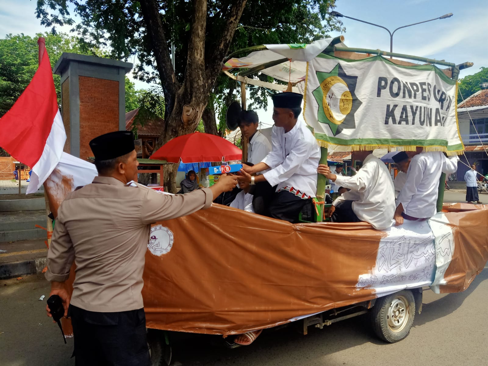 Kapolsek Lemahwungkuk Polres Cirebon Kota 