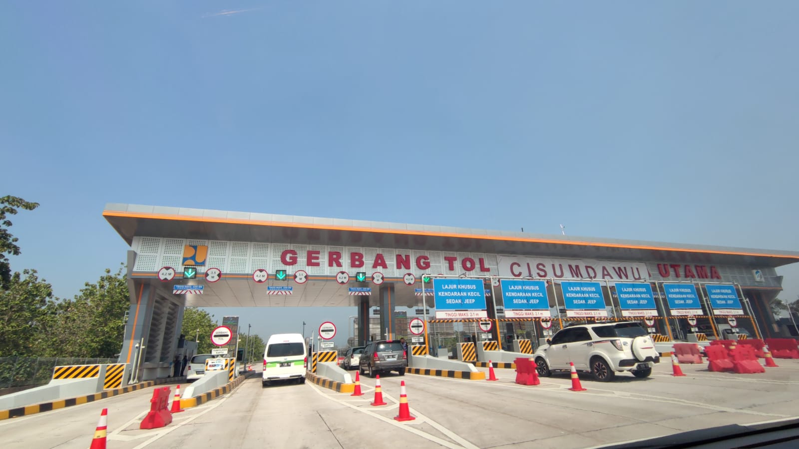 Perjalanan Bandung - Bandara Kertajati akan Dipercepat Lagi, Bangun Flyover dari Tol Cisumdawu