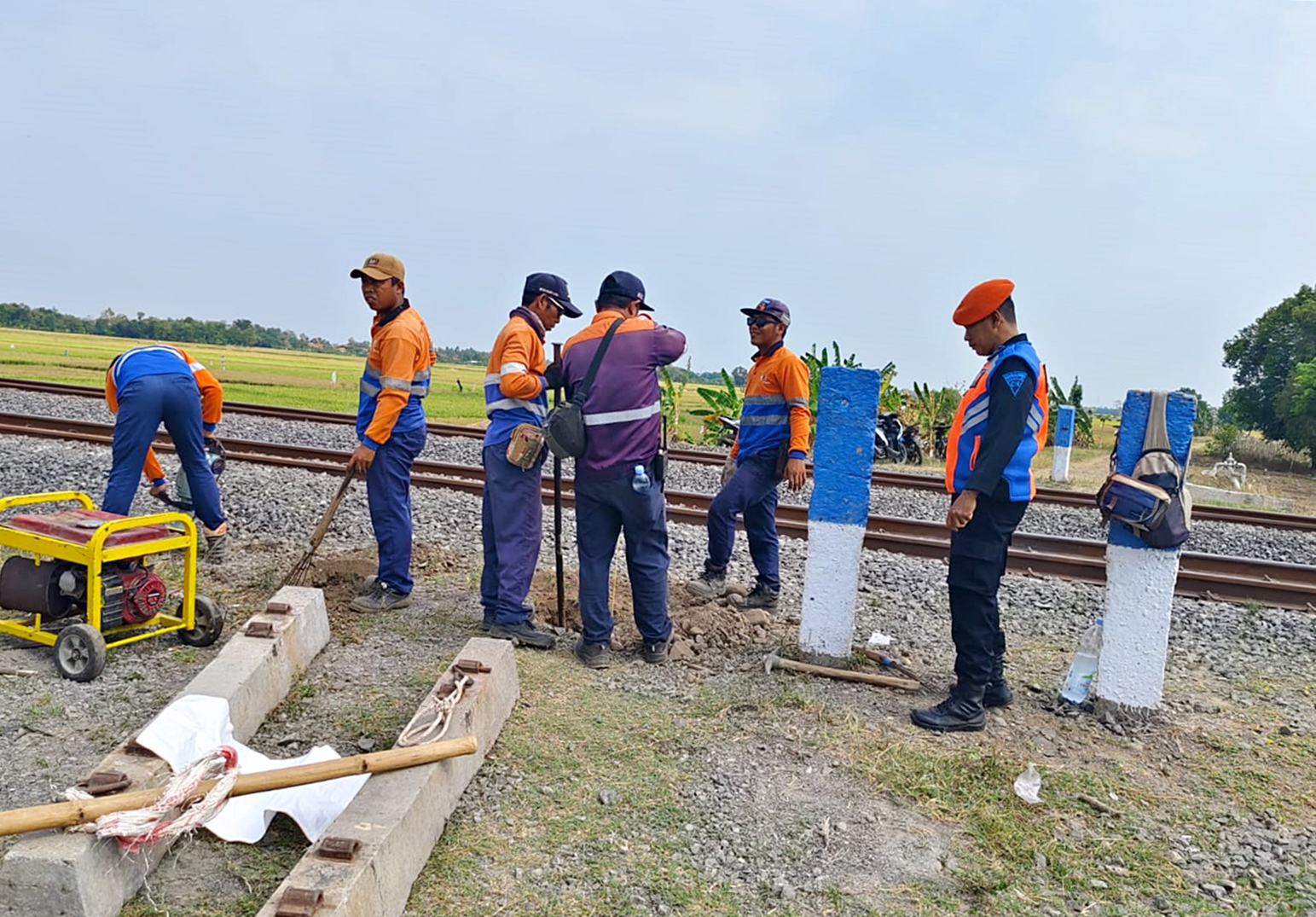 KAI Daop 3 Cirebon Tutup 14 Perlintasan Sebidang Demi Tingkatkan Keselamatan