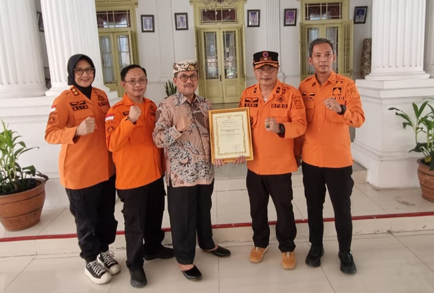 Kabupaten Cirebon Dinobatkan Sebagai Daerah dengan Peningkatan Terbaik dalam Pengurangan Risiko Bencana