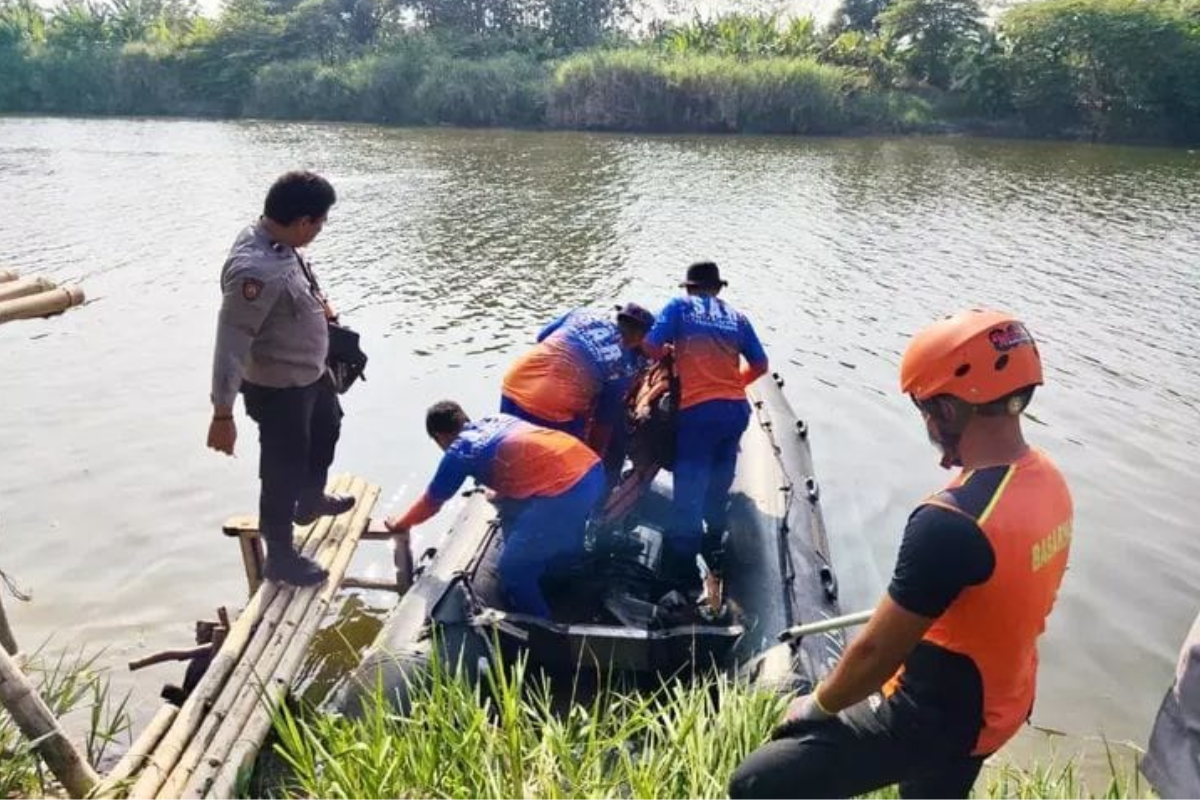2 Hari Dicari, Jasad Pria yang Hilang di Sungai Cimanuk Akhirnya Ditemukan