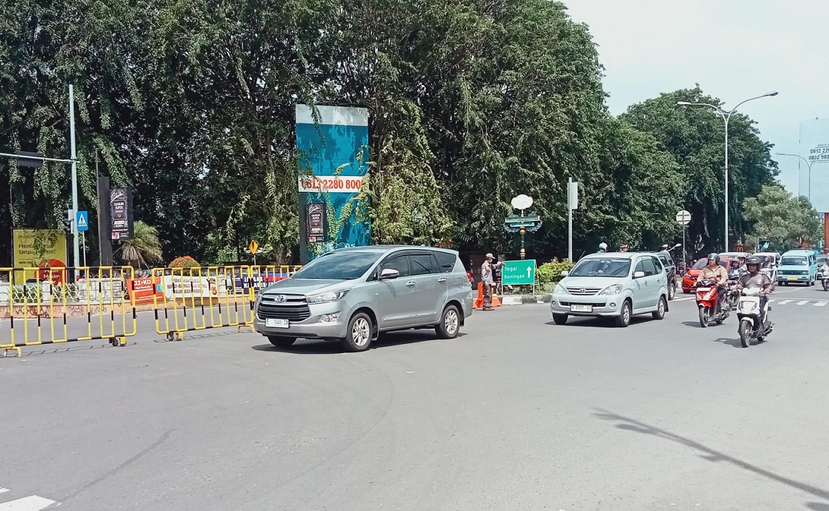 Buka Tutup di Lampu Merah Pemuda Cirebon Hari Ini, Iptu Suganda: Kami Melihat Situasi 